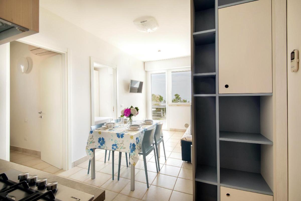 Residence Brezza Di Mare ซัน เบเนเดตโต เดล ตรอนโต ภายนอก รูปภาพ