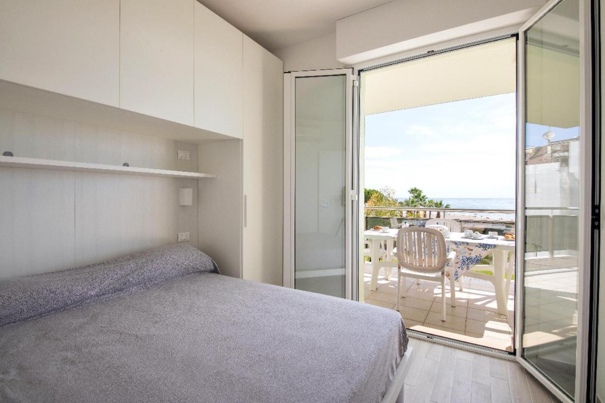 Residence Brezza Di Mare ซัน เบเนเดตโต เดล ตรอนโต ภายนอก รูปภาพ