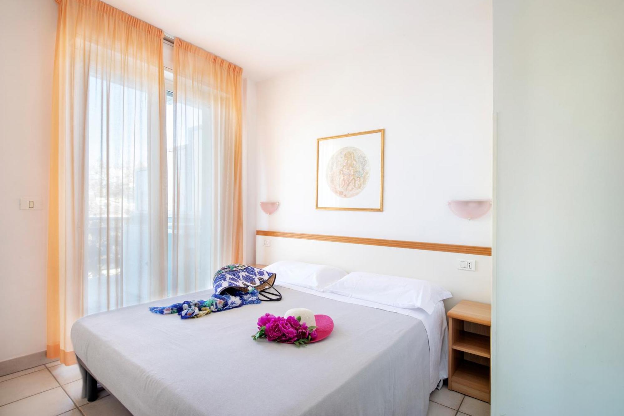 Residence Brezza Di Mare ซัน เบเนเดตโต เดล ตรอนโต ภายนอก รูปภาพ
