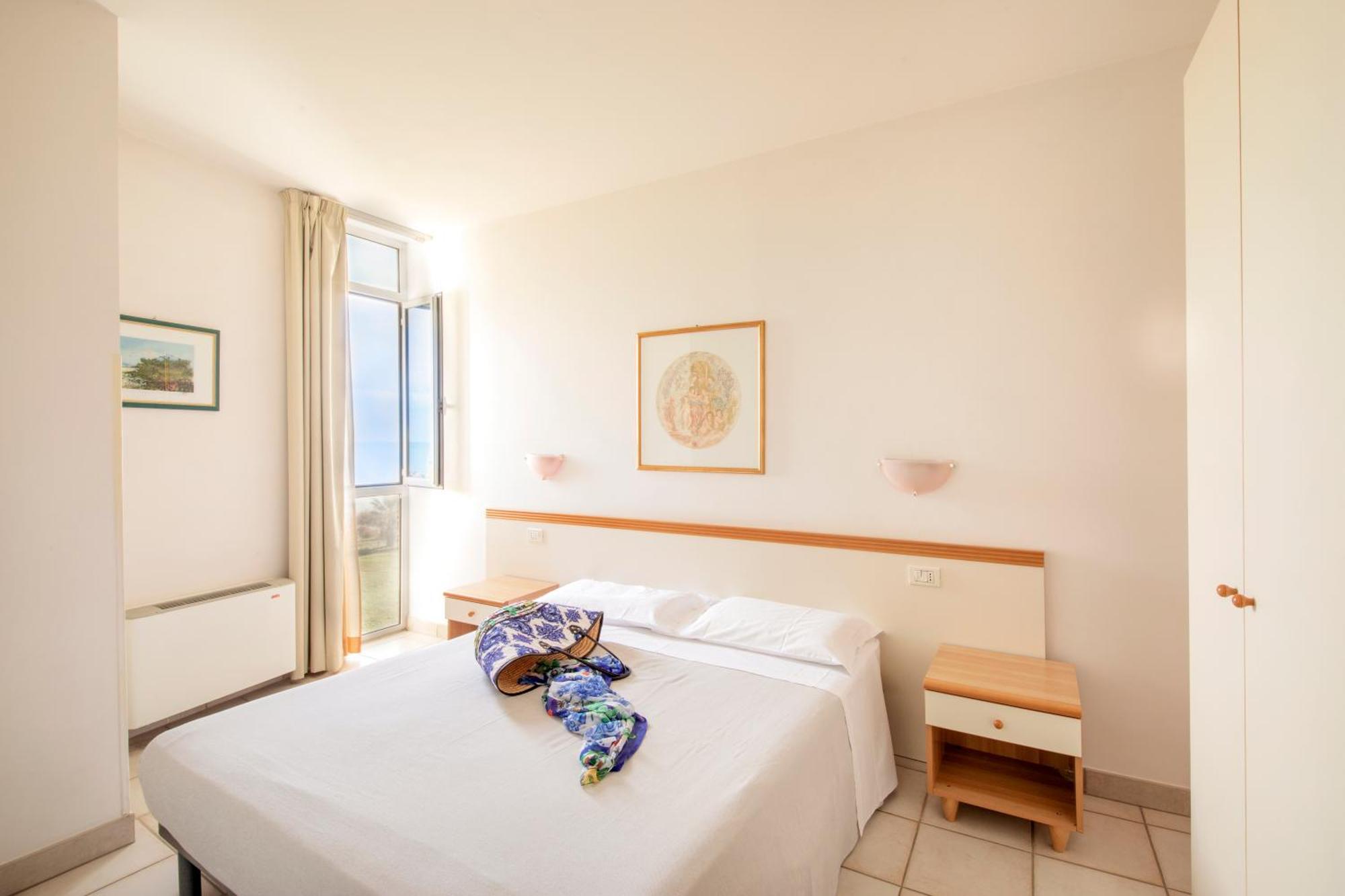 Residence Brezza Di Mare ซัน เบเนเดตโต เดล ตรอนโต ภายนอก รูปภาพ